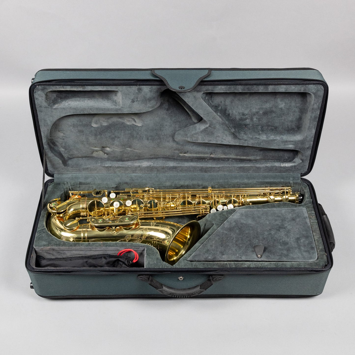Used Julius Keilwerth SX90R Bb Tenor Saxophone