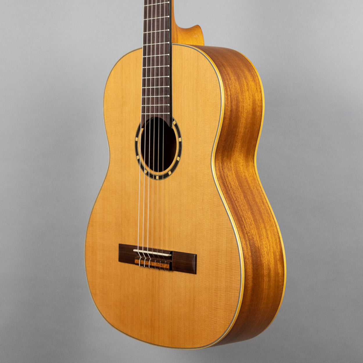 Ortega R122 Family Series Nylon String Guitar