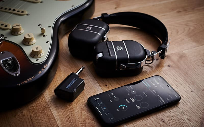 Boss WAZA - AIR Wireless Personal Guitar Amplification Headphones