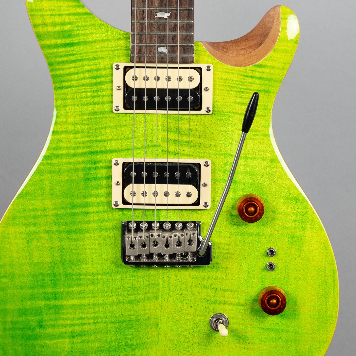 Used Paul Reed Smith SE Custom 24-08 in Eriza Verde