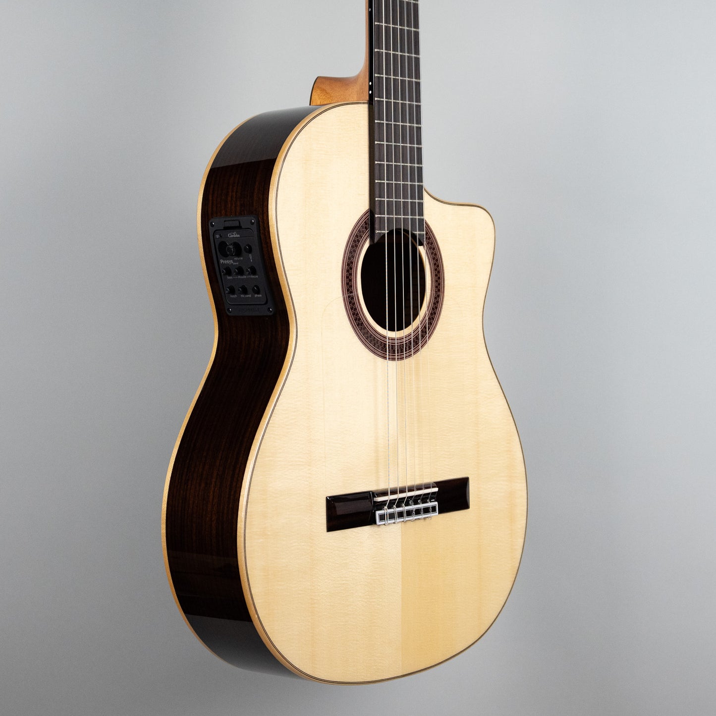 Córdoba GK Studio Negra Classical Guitar