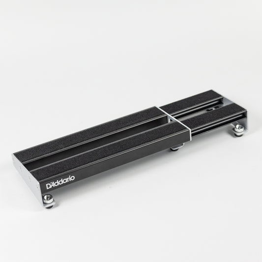 D'Addario XPND 1 Expanding Single Row Pedalboard