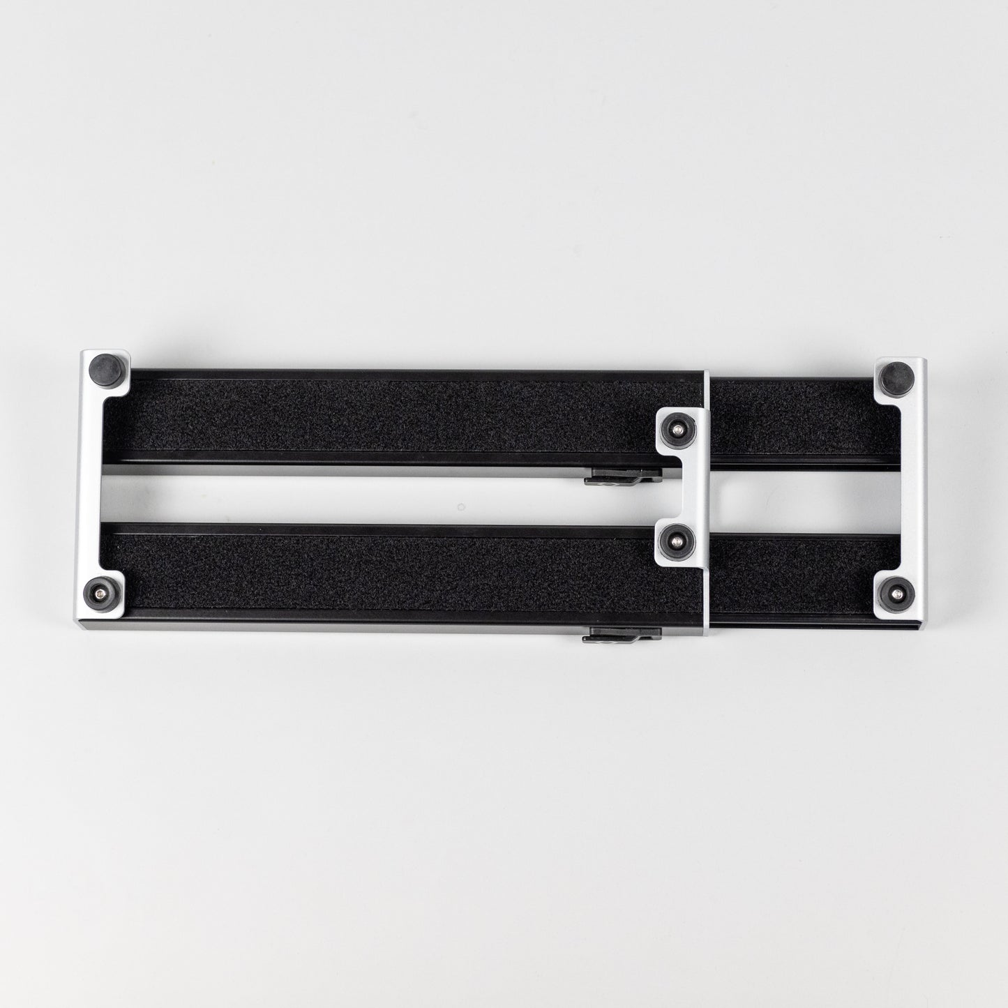 D'Addario XPND 1 Expanding Single Row Pedalboard