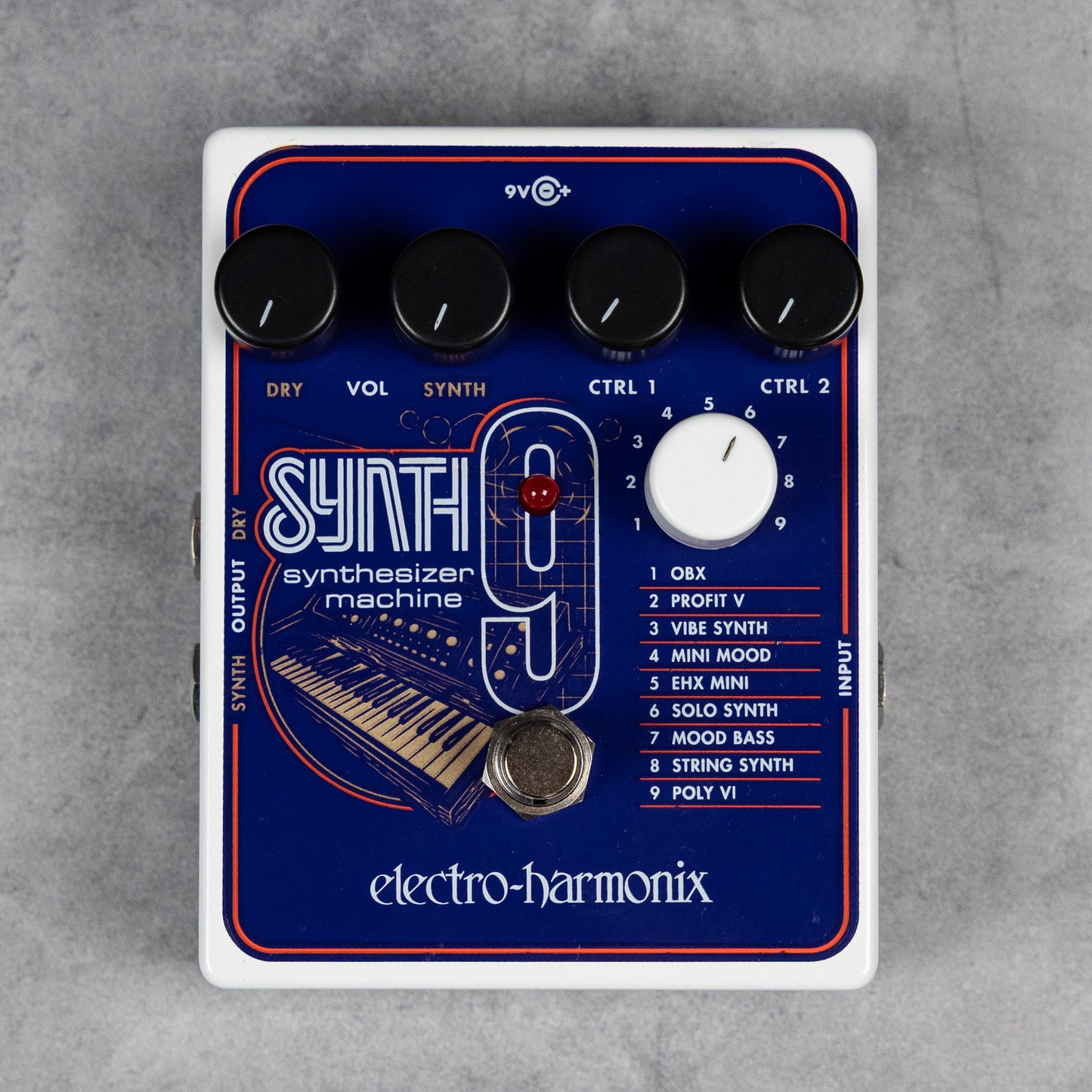 Electro-Harmonix SYNTH9 Synthesizer Machine