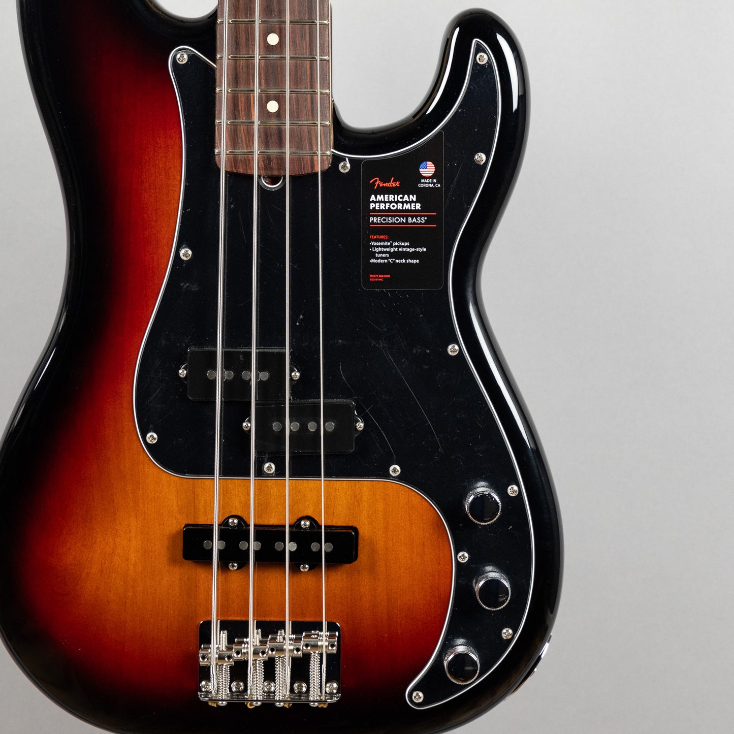 Fender American Performer Precision Bass, 3-Color Sunburst