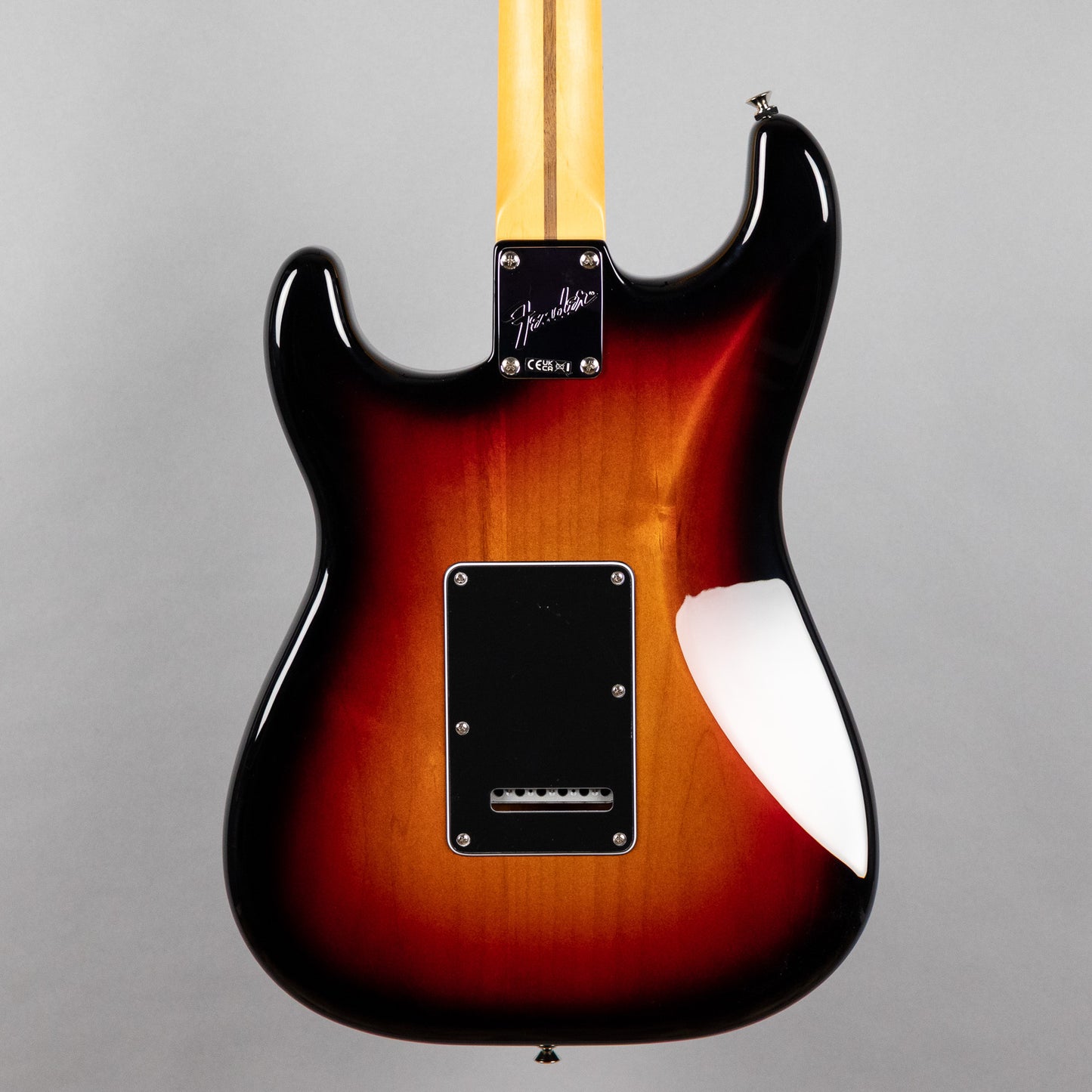 Fender American Professional Classic Stratocaster, 3-Color Sunburst