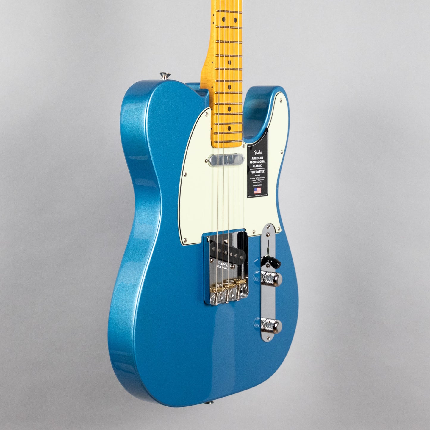 Fender American Professional Classic Telecaster, Lake Placid Blue