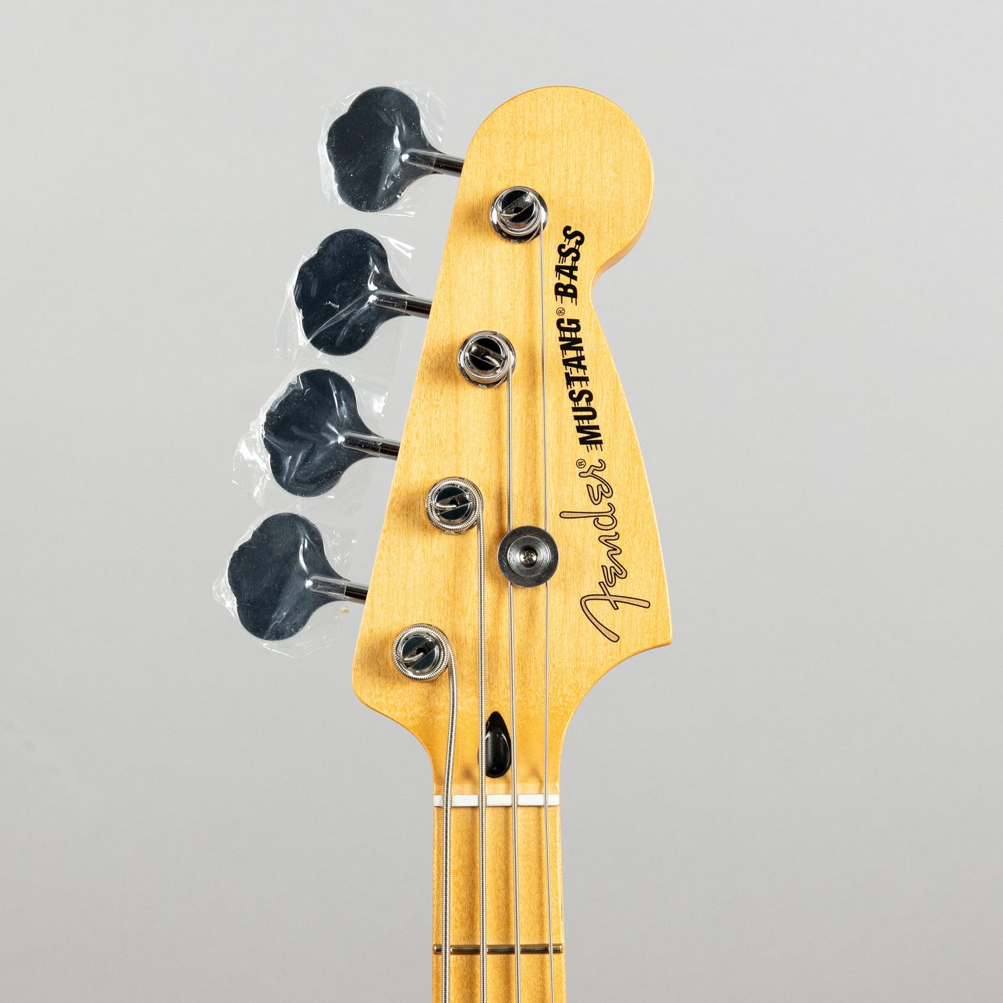 Fender Player II Mustang PJ Bass, Polar White