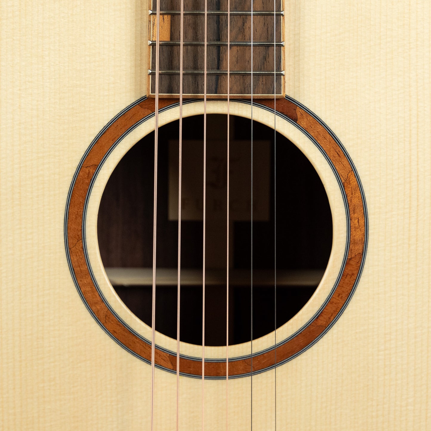 Furch Red Pure OM-LR, Alpine Spruce / Indian Rosewood