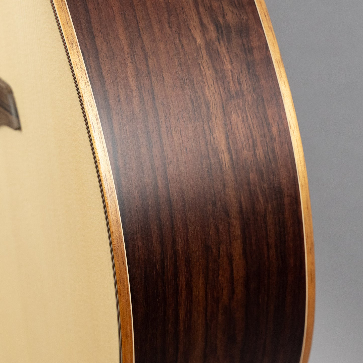 Furch Red Pure OM-LR, Alpine Spruce / Indian Rosewood
