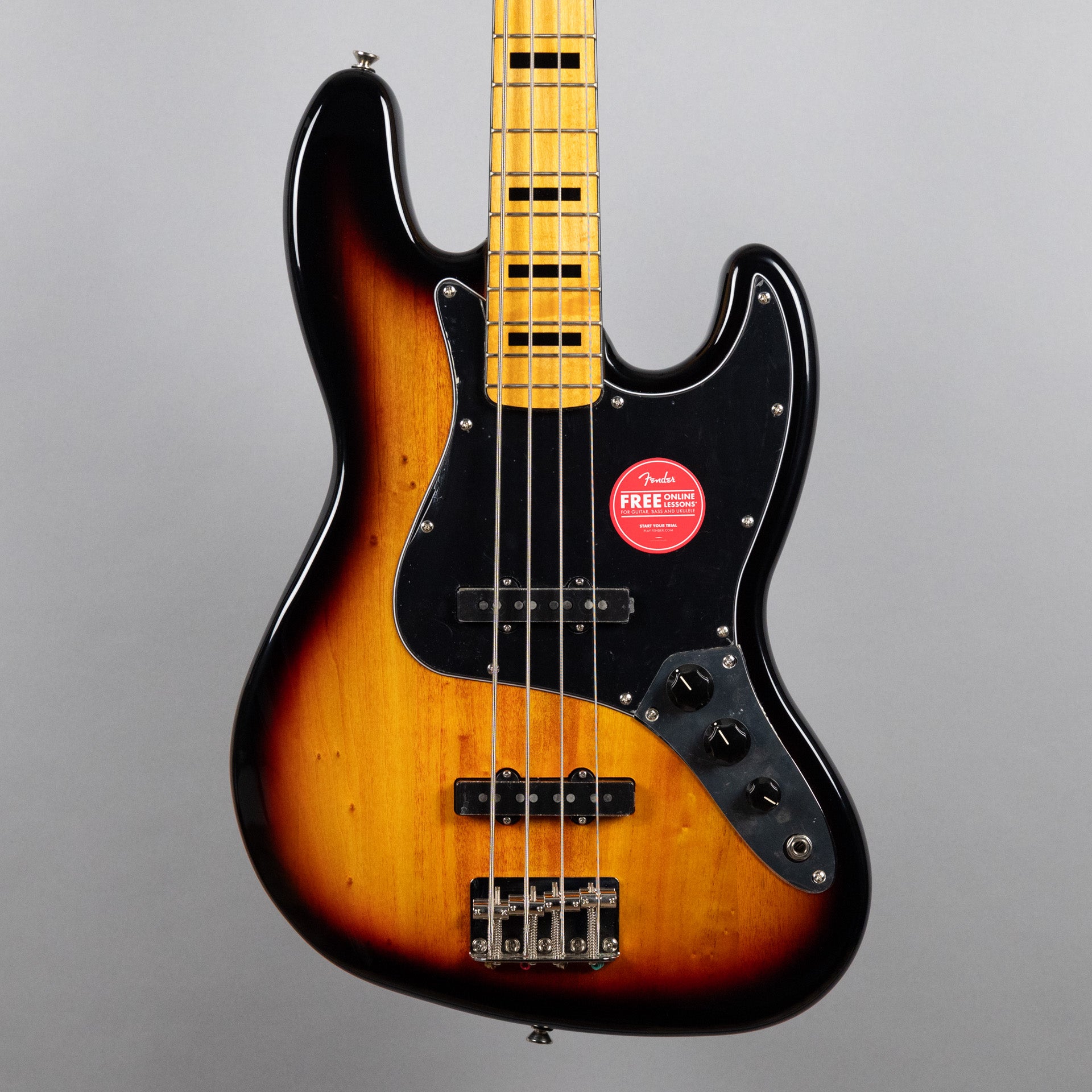 Squier classic vibe 70s clearance jazz bass sunburst