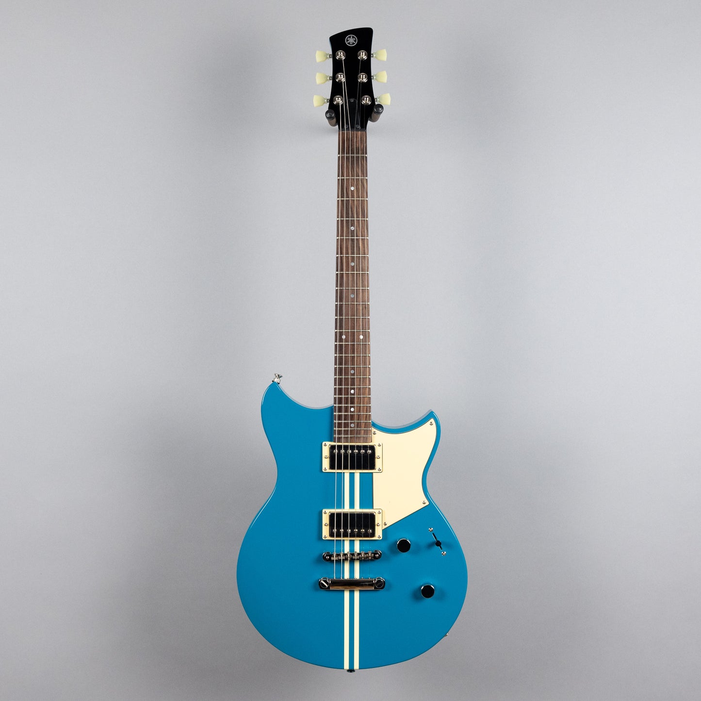 Yamaha RSE20 Revstar Element in Swift Blue