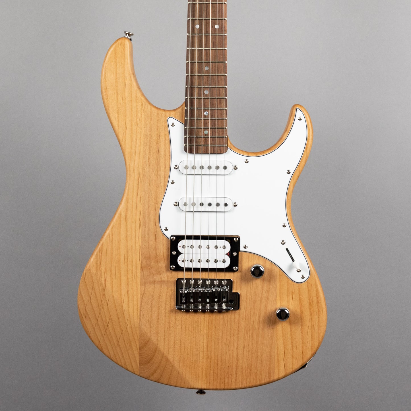 Yamaha PAC112V Pacifica in Yellow Natural Satin