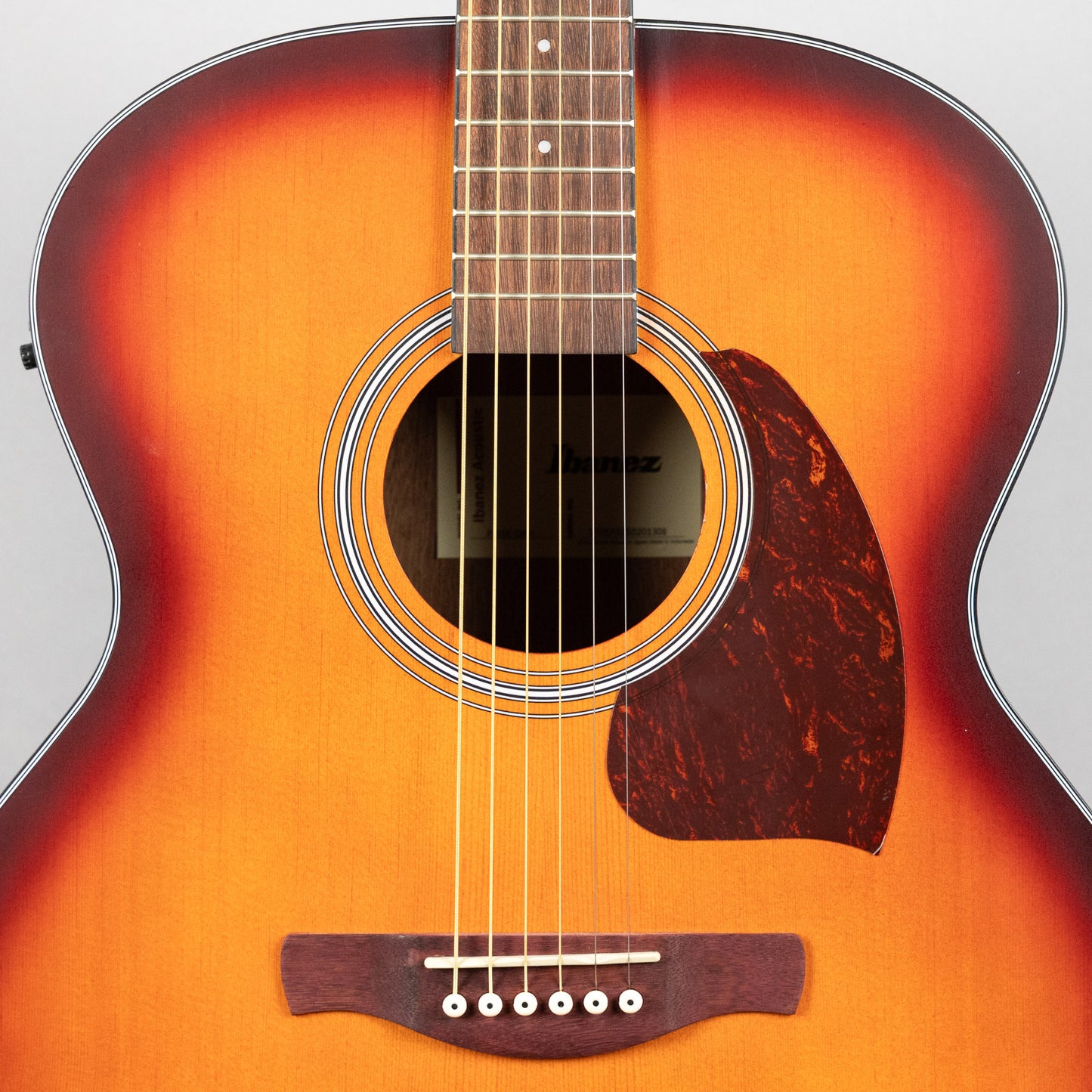 Ibanez PJ50E Jumbo Acoustic, Vintage Amber Sunburst Top