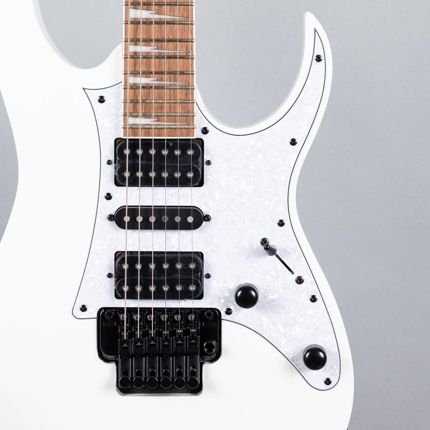 Ibanez RG450DXB RG Standard Electric Guitar, White