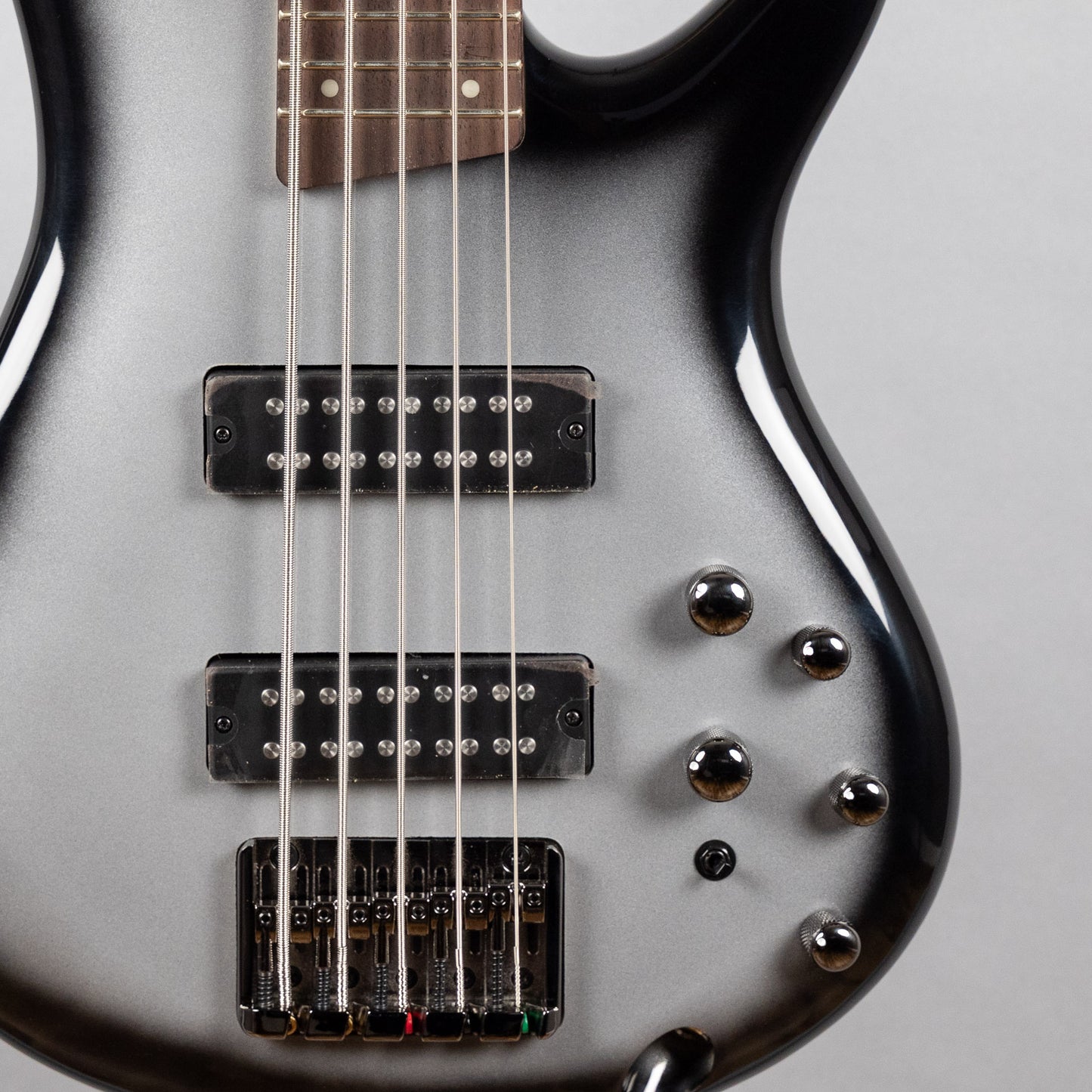 Ibanez SR305E SR Standard 5-String Bass, Metallic Silver Sunburst