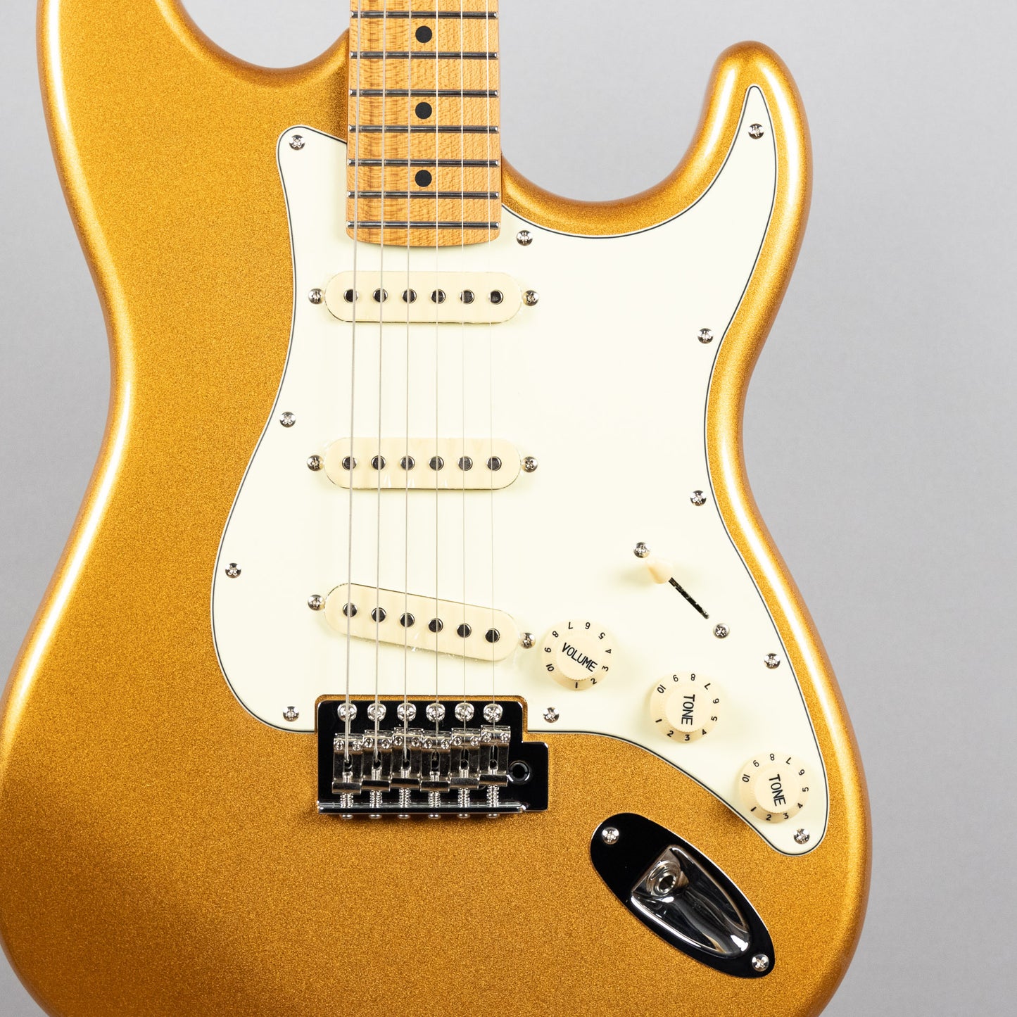 JET JS-300 SSS Electric Guitar, Gold