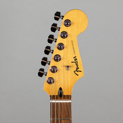 Fender Player Plus Stratocaster in Opal Spark (MX22148674)