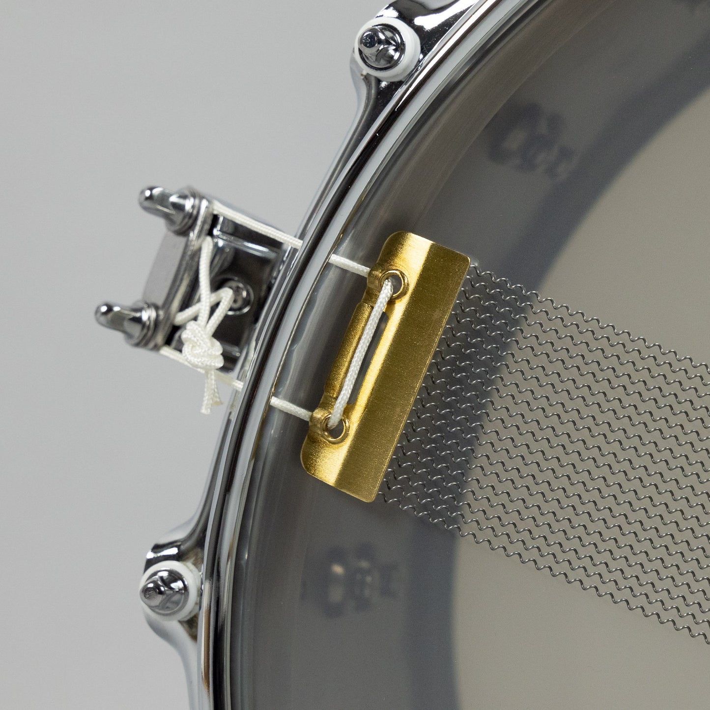 Mapex Black Panther Persuader 14" x 6.5" Hammered Brass Snare Drum