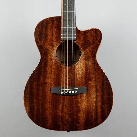 Martin 000C Jr E StreetMaster Acoustic Guitar