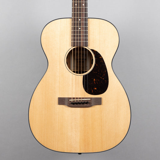 Martin 00-10E Road Series Acoustic Guitar