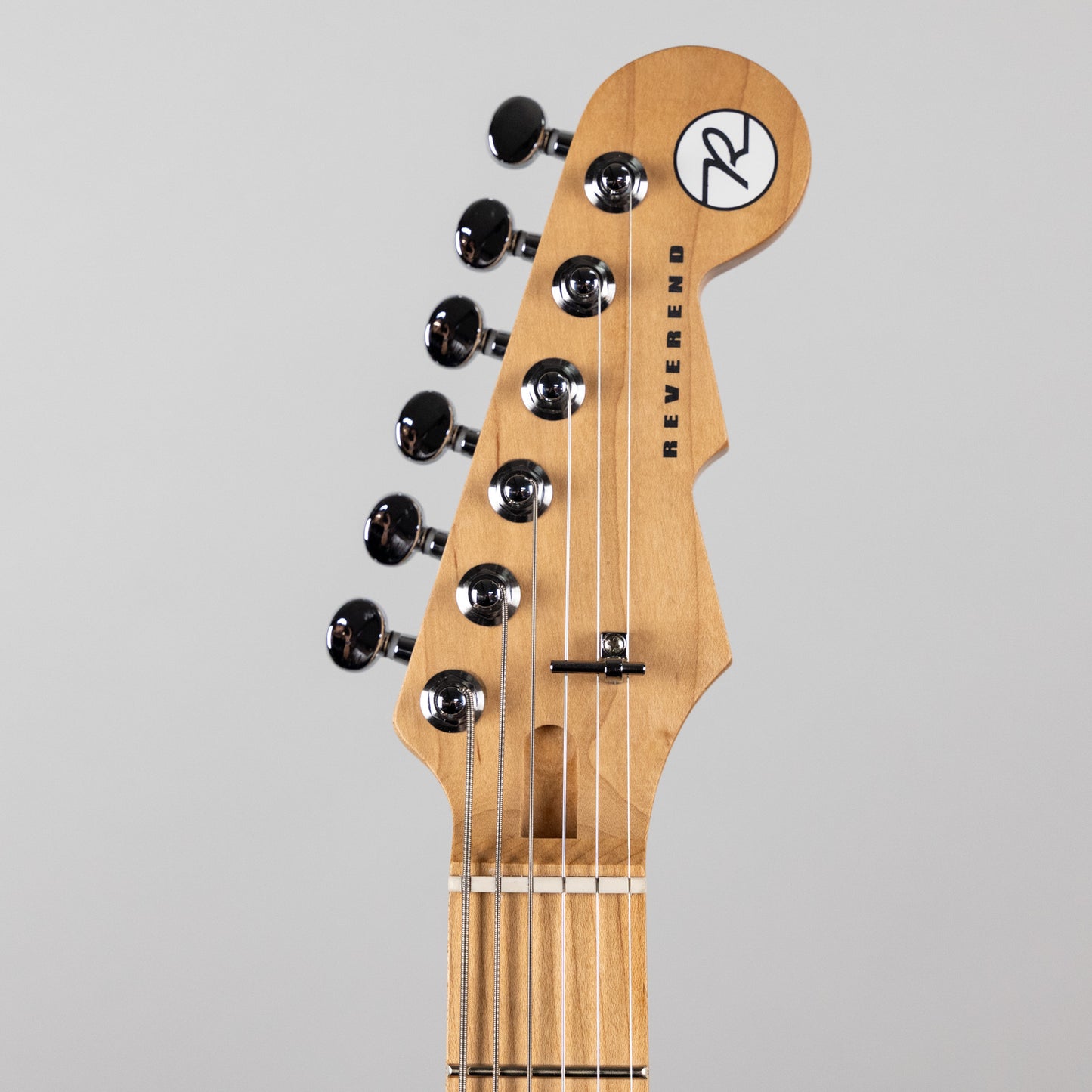 Reverend Descent RA Baritone in Midnight Black