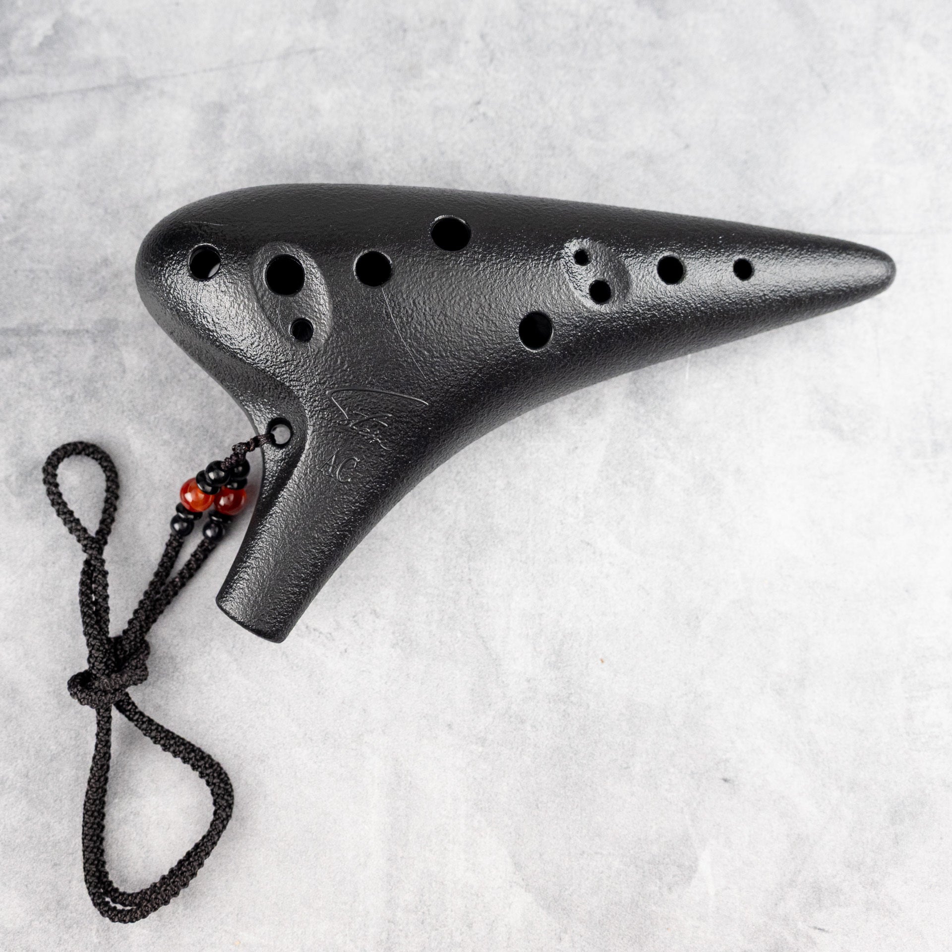Songbird Rivo Alto C Ocarina, Black – Carlton Music Center