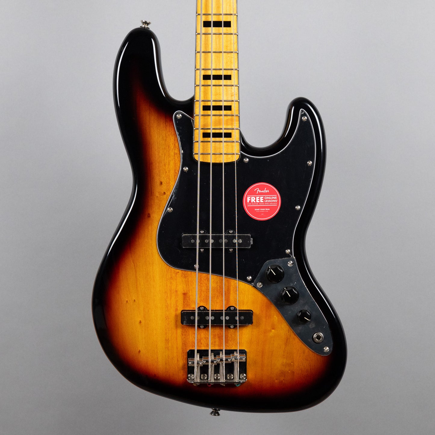 Squier Classic Vibe '70s Jazz Bass in 3-Color Sunburst