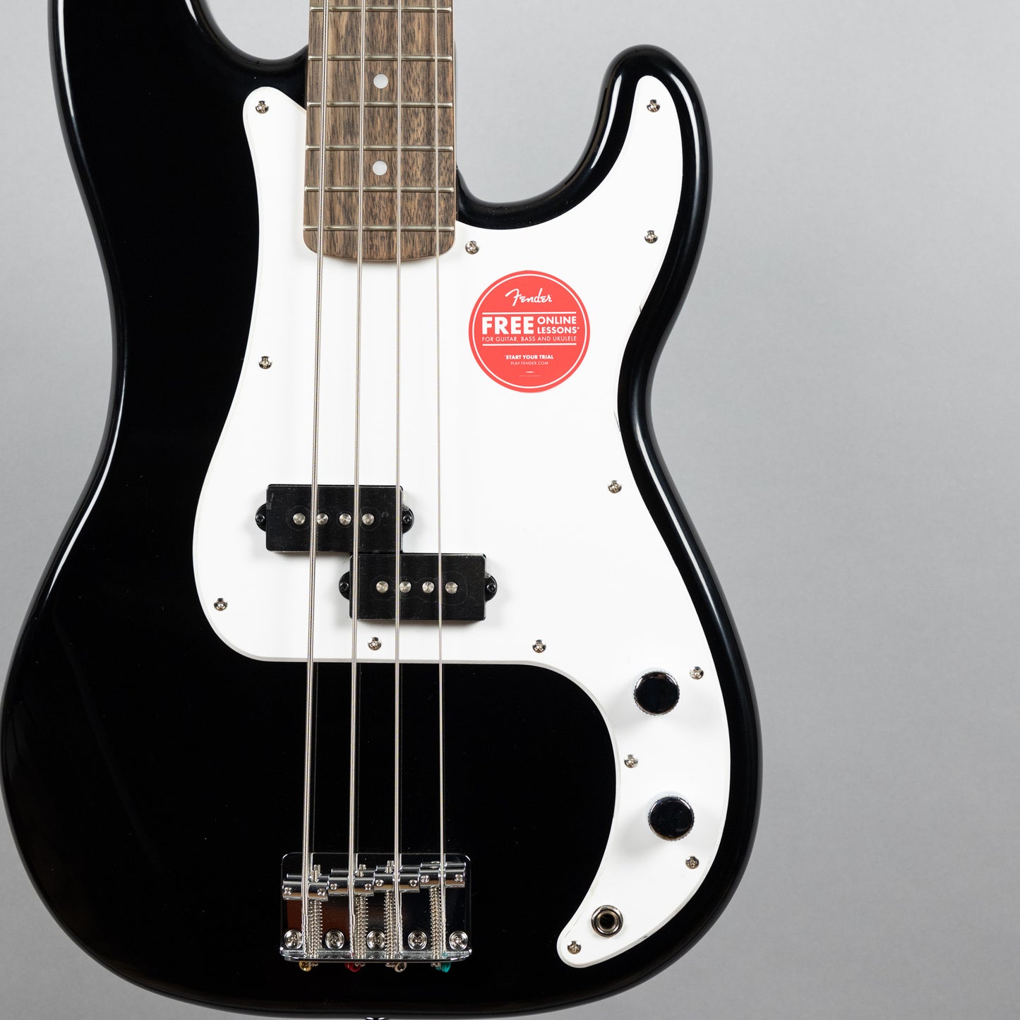 Squier Sonic Precision Bass in Black