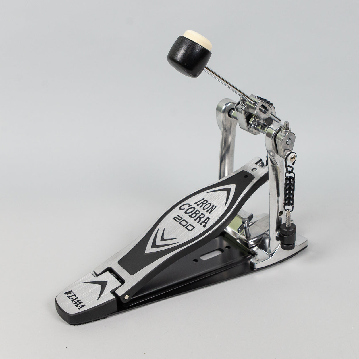 iron cobra drum pedal Tama HP200P 200 Single Bass O'Neal Trailfinder Evo Helm BETA Color:Black Tiger Stripe the HP200P gives you