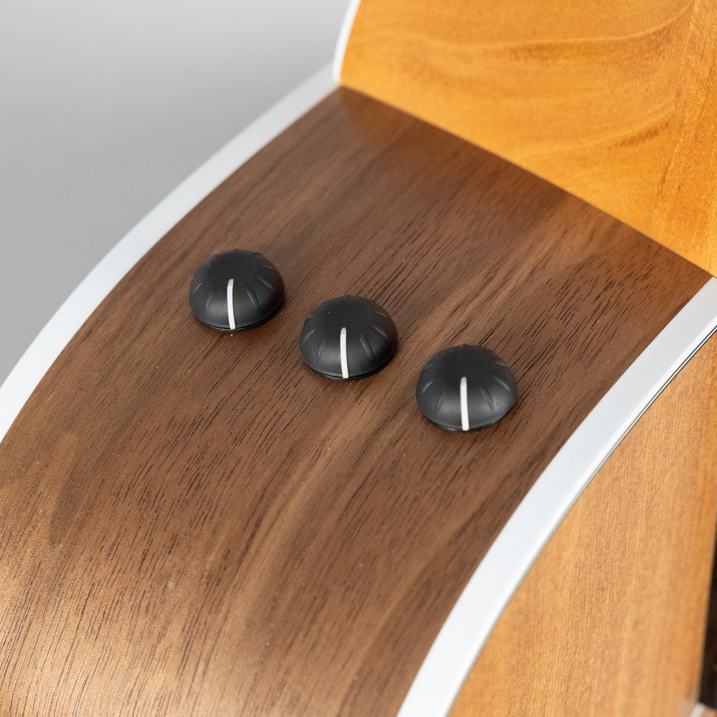 Taylor 212ce Sitka Spruce / Walnut Acoustic Guitar