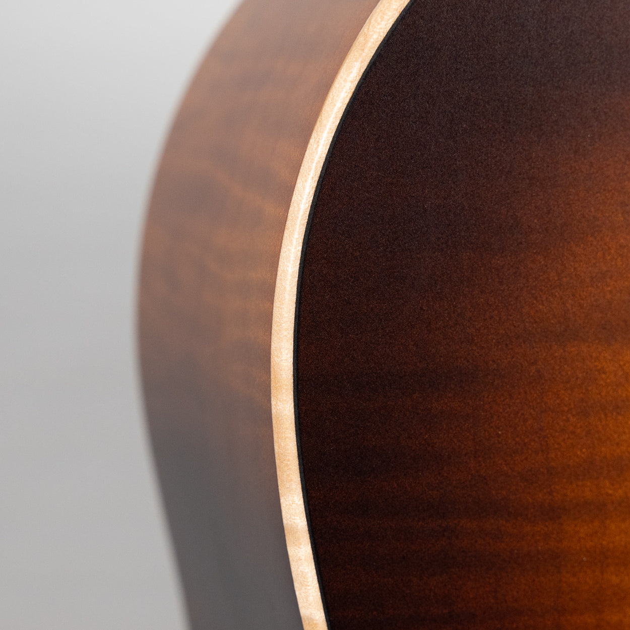 Taylor American Dream Series AD27e Flametop