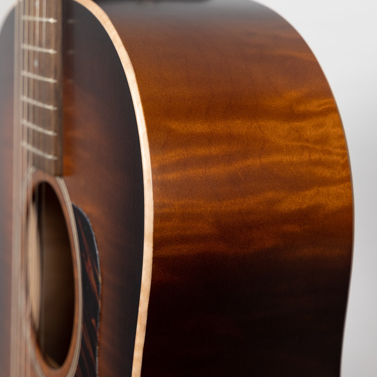 Taylor American Dream Series AD27e Flametop