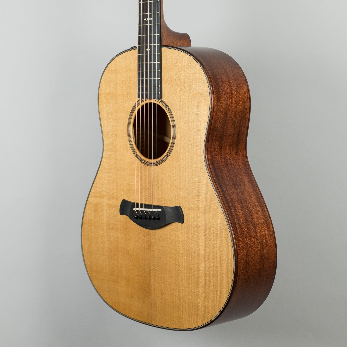 Taylor Builder's Edition 517e Grand Pacific, Natural