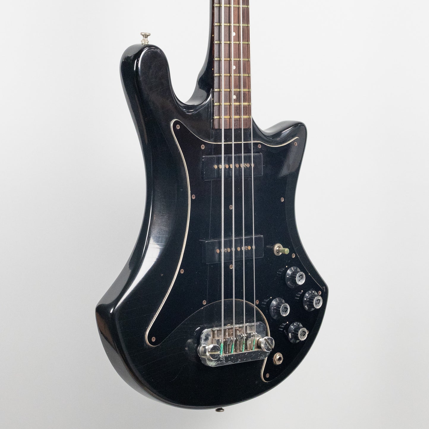 Used Guild B-302 4-String Bass, Black