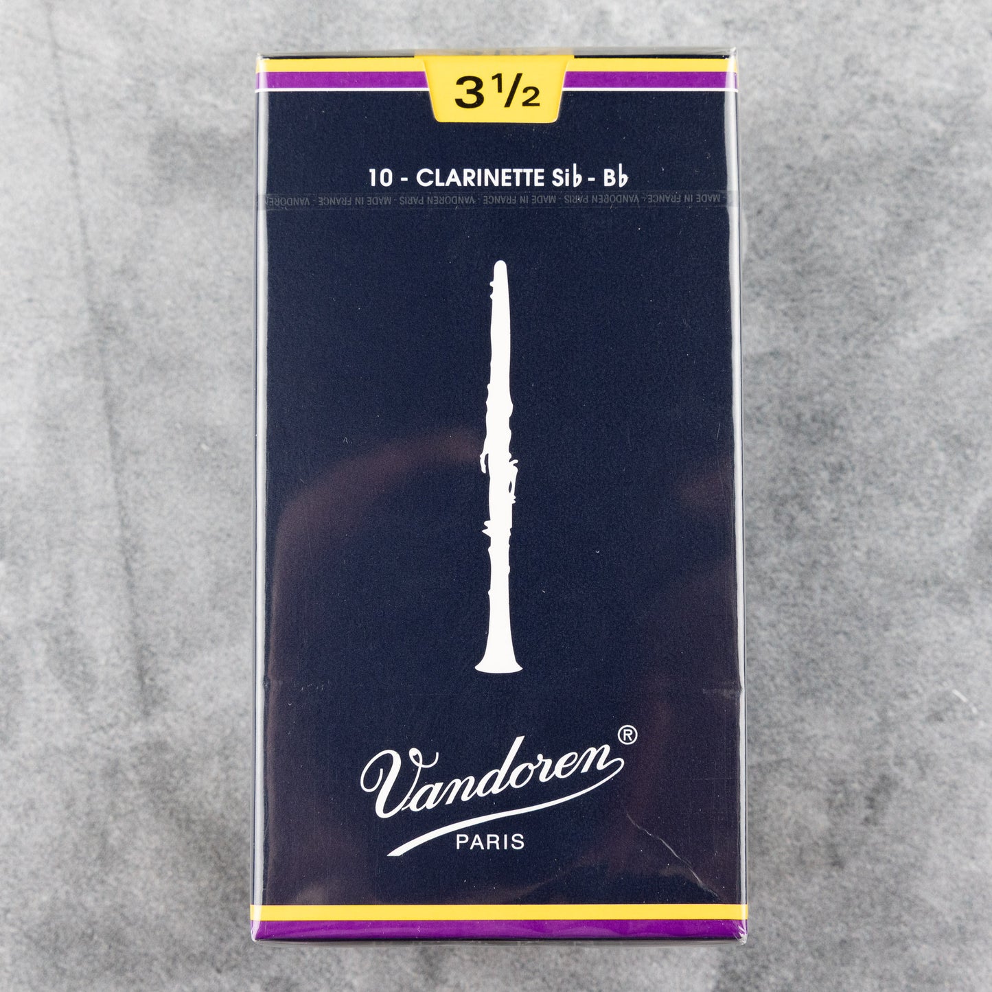Vandoren Traditional Bb Clarinet Reeds, Strength 3.5 (Box of 10)