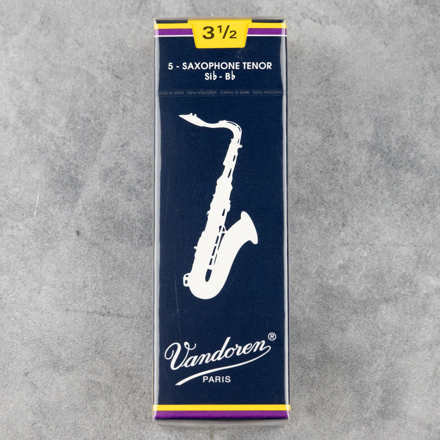 Vandoren Traditional Tenor Sax Reeds, Strength 3.5 (Box of 5)
