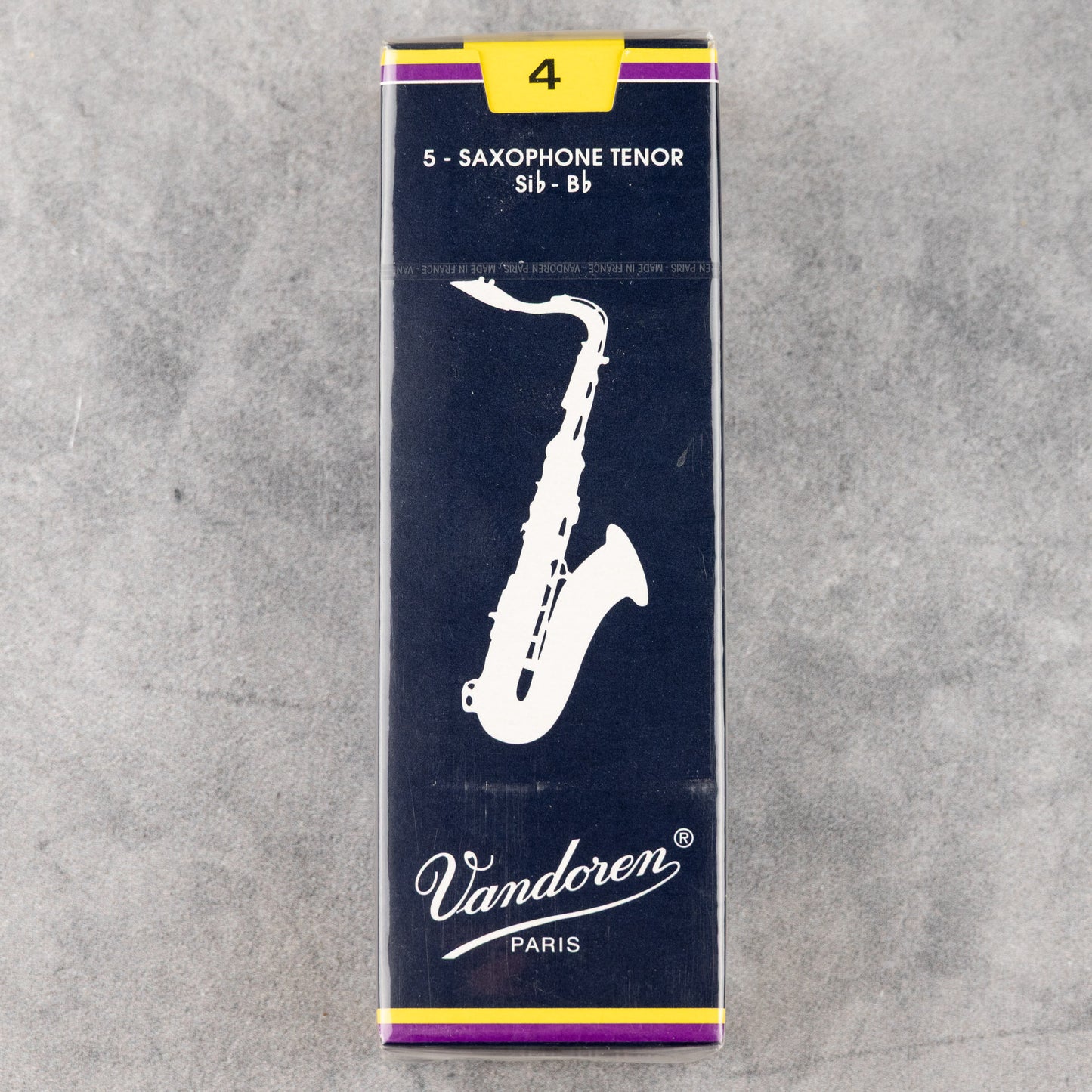 Vandoren Traditional Tenor Sax Reeds, Strength 4 (Box of 5)