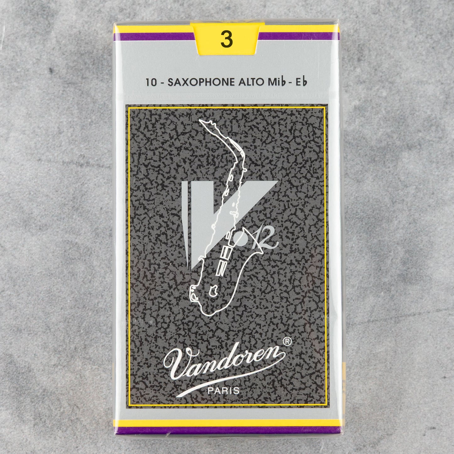 Vandoren V12 Alto Sax Reeds, Strength 3 (Box of 10)