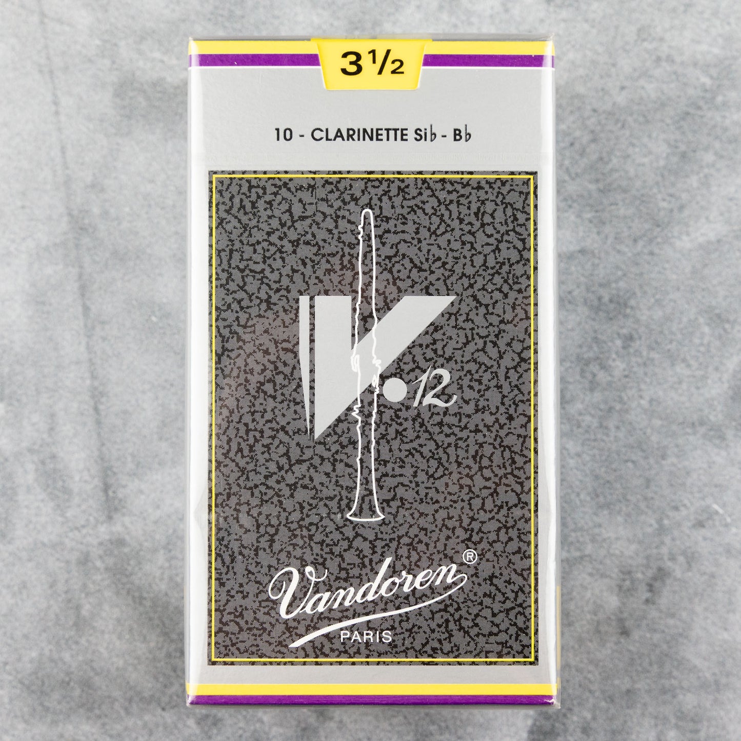 Vandoren V12 Bb Clarinet Reeds, Strength 3.5 (Box of 10)