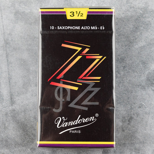 Vandoren ZZ Alto Sax Reeds, Strength 3.5 (Box of 10)