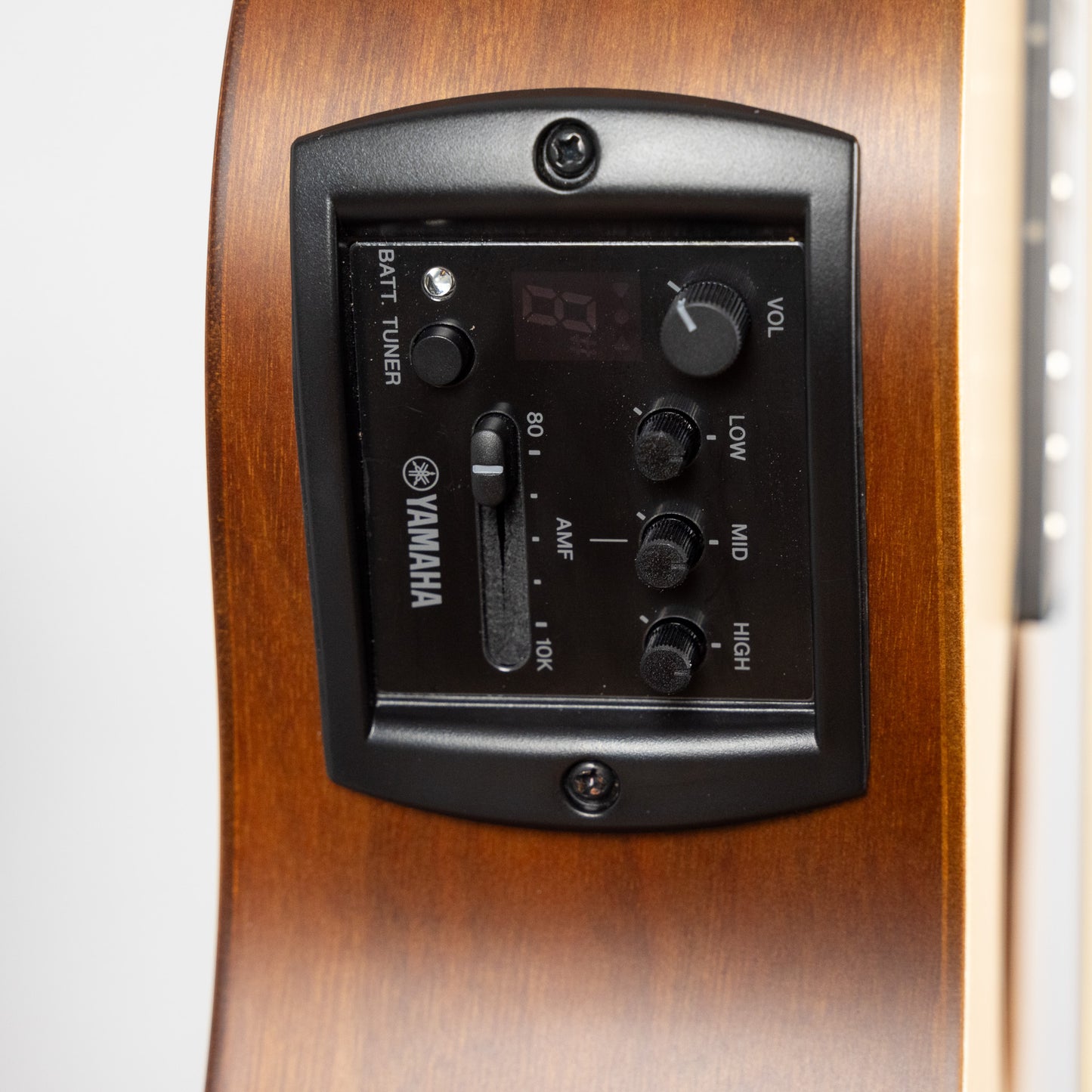 Yamaha APX600M Thinline Cutaway Acoustic Guitar, Natural Satin