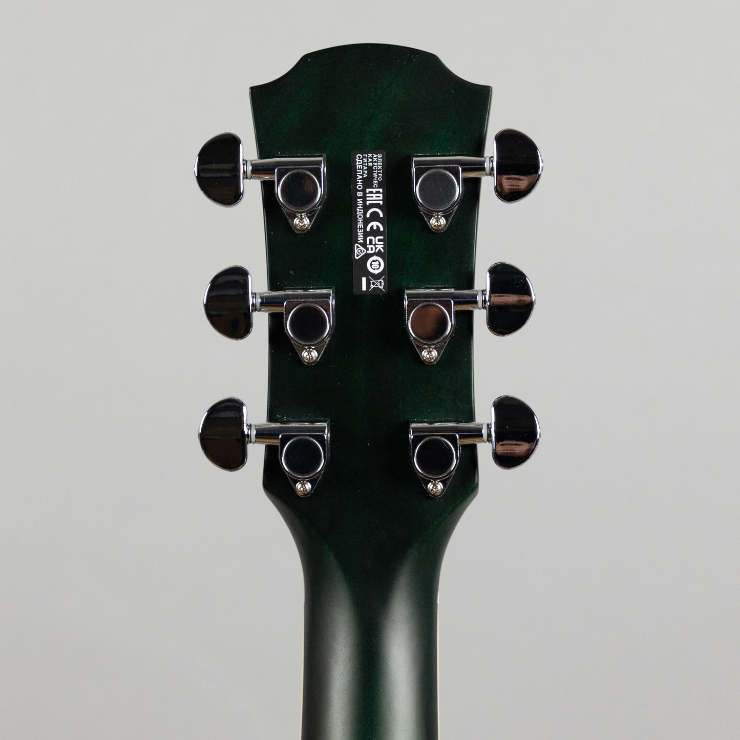 Yamaha APX600 Thinline Cutaway Acoustic Guitar in Oriental Blue Burst