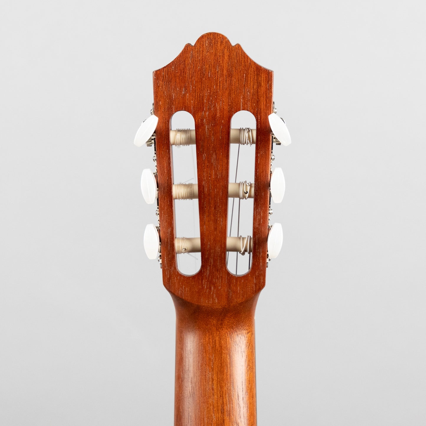 Yamaha CG122MCH Classical Guitar, Cedar Top