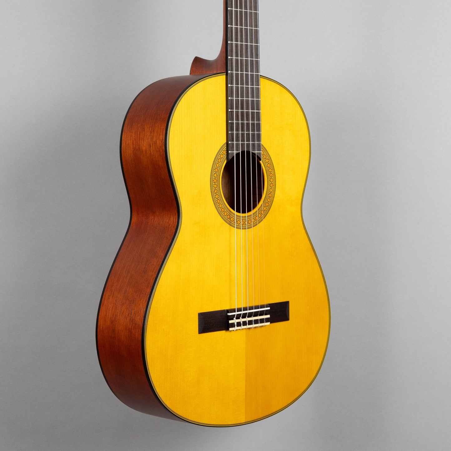 Yamaha CG122MSH Classical Guitar