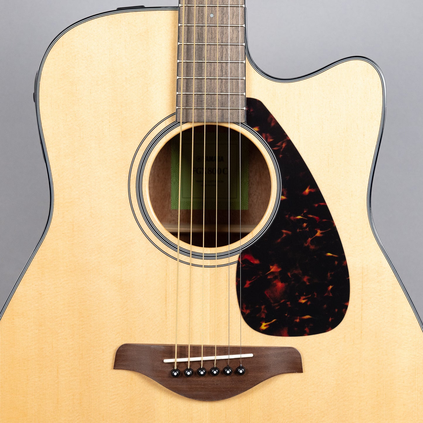 Yamaha FGX800C Acoustic Guitar, Natural