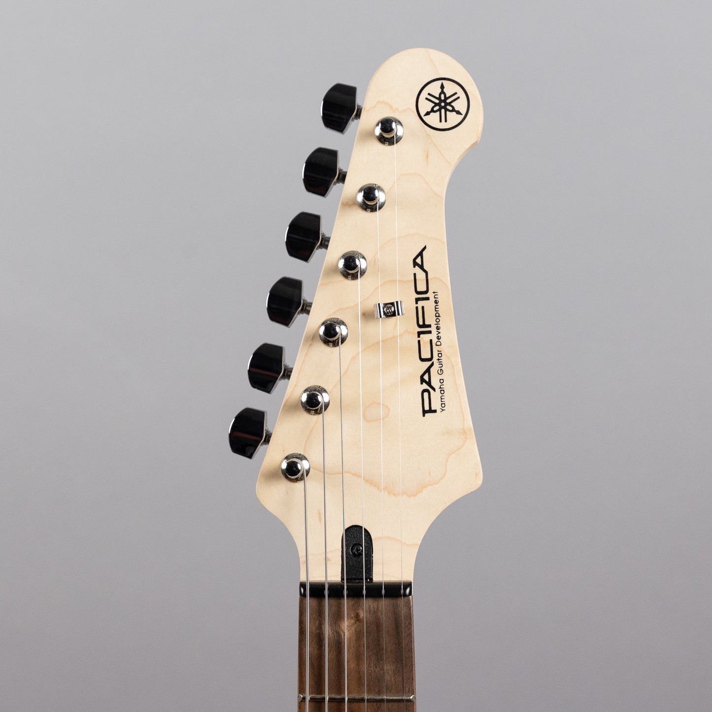 Yamaha PAC012 Pacifica Electric Guitar in Red Metallic