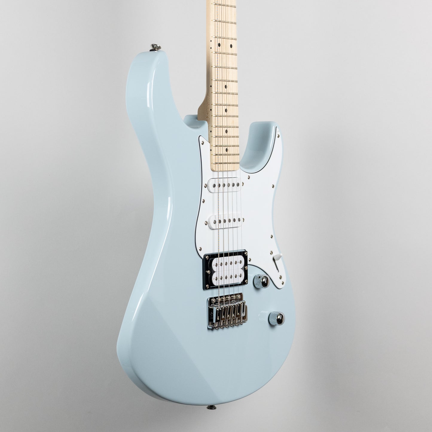 Yamaha PAC112VM Pacifica Electric Guitar in Ice Blue