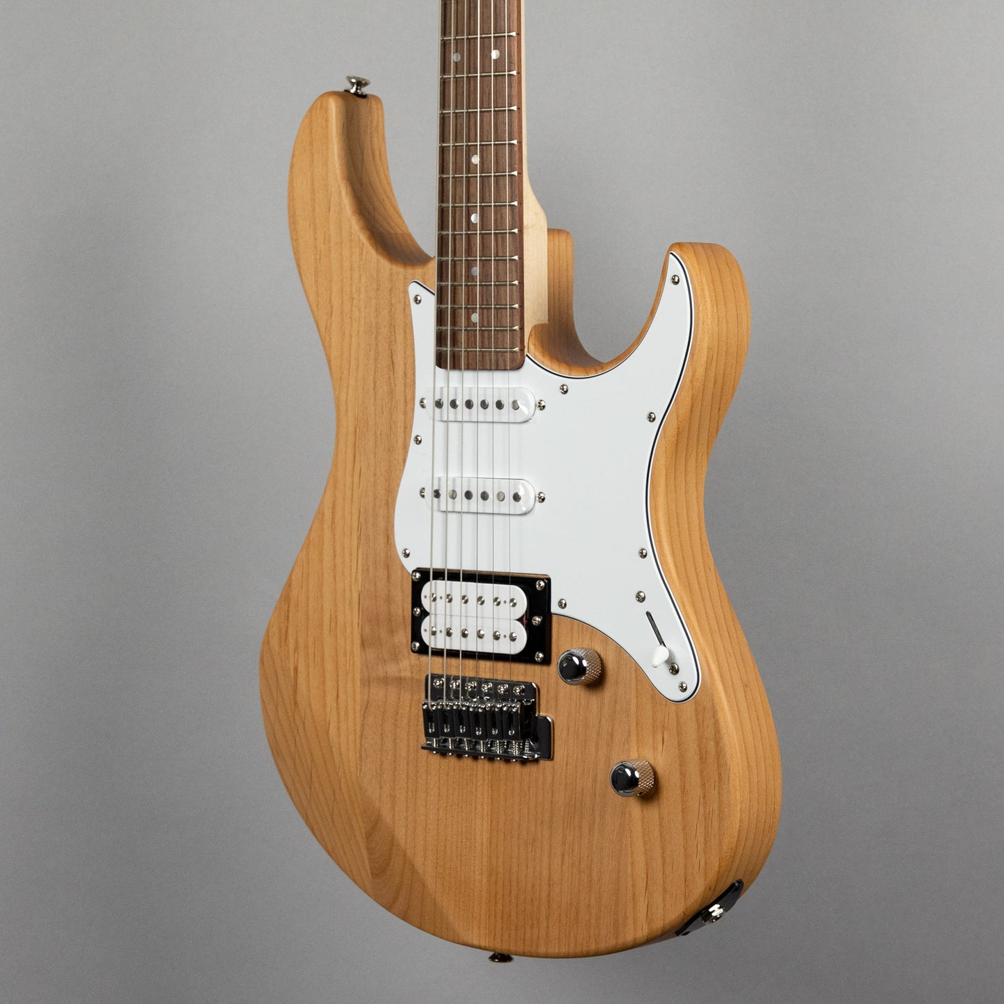 Yamaha PAC112V Pacifica in Yellow Natural Satin