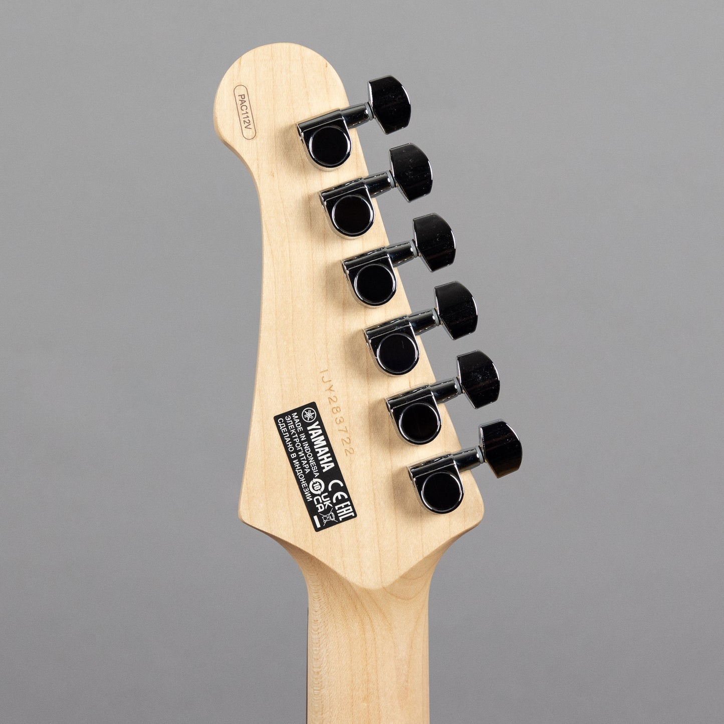 Yamaha PAC112V Pacifica in Yellow Natural Satin